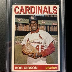 BOB GIBSON 1.12 ERA YEAR CARD--GRADED 8